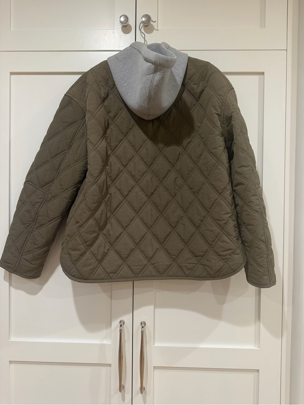 Zara Olive Green Quilted Women's Puffer Jacket - Picture 2 of 2